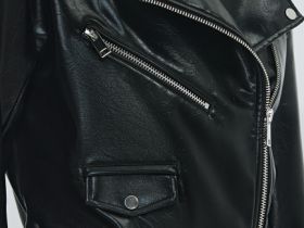 Короткая косуха из искусственной кожи, Черный