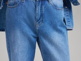 Джинсы прямого кроя