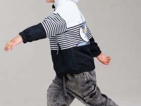 Куртка детская текстильная с полиуретановым покрытием для девочек (ветровка)