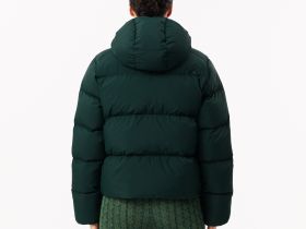 Женская короткая куртка Lacoste с капюшоном