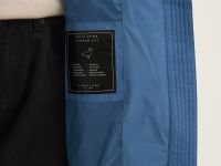 Стеганый пуховик с капюшоном