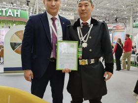 Две агрошколы Хангаласского улуса отмечены медалями на всероссийской выставке «Золотая осень»