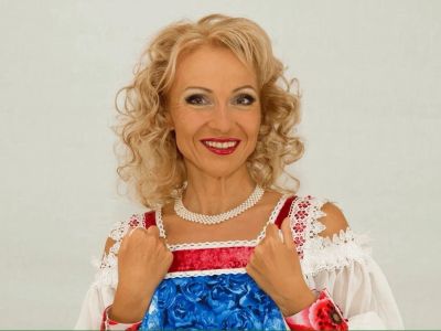 Лена Василек