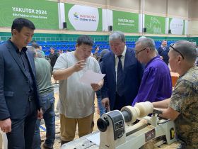 В Якутии проходит фестиваль-конкурс «Мас уустарын тойуга»