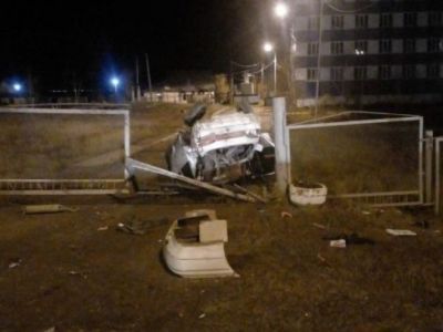 Пьяный водитель перевернулся на 5 км Покровского тракта