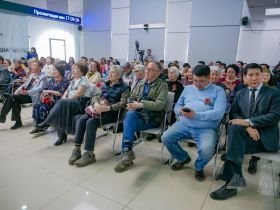 Презентован кинодокумент «Амга встречает однополчан»