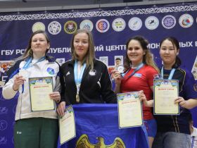 Определены новые чемпионы Якутии по мас-рестлингу