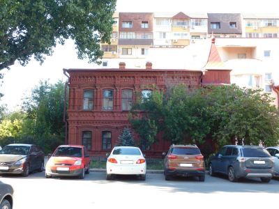 Дом жилой (Производственно-технический комбинат профсоюзных работников Агропрома)