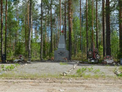 Братские могилы советских воинов, погибших в годы Великой Отечественной войны