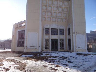 Бюст революционера С.М.Халилова