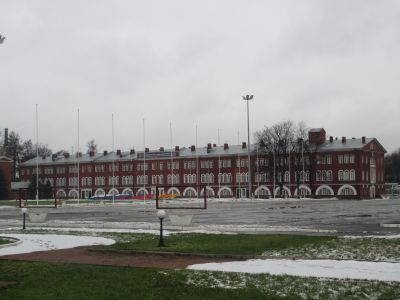 Казармы лейб-гвардии Московского (Литовского) полка (десять зданий, сад)