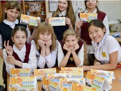 «Дети – детям»: Мирнинские школьники защитили социальные проекты