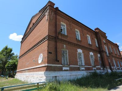 Восточный корпус XII типа