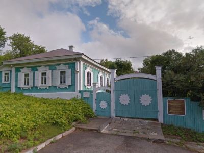 Дом, где жил и работал народный художник БАССР А.Э.Тюлькин