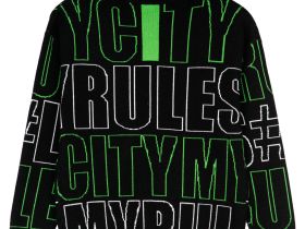 Свитер трикотажный для мальчиков