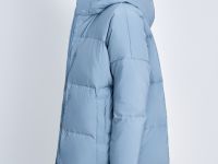 Пуховик с капюшоном и воротником-стойкой