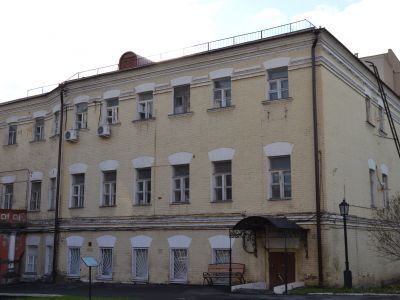 Кельи Высоко-Петровского монастыря, 1890 г., архитектор С.В.Крыгин