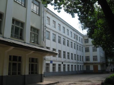 Здание, в котором в дни обороны Тулы от фашистских захватчиков в ноябре-декабре 1941 года находился штаб Тульского рабочего полка