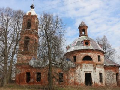 Церковь Чуда Архистратига Михаила с приделами Грузинской иконы Богородицы и Всех Святых