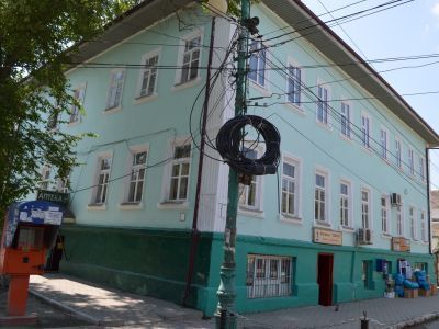 Здание медицинского училища