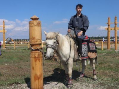 На Ысыахе Олонхо состоялся фестиваль конского убранства