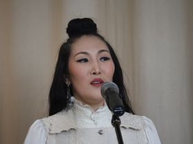 В Якутске представили книгу о выдающейся актрисе Степаниде Борисовой