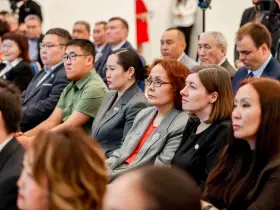 Глава Якутии встретился с новым составом Общественной палаты республики