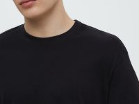 Базовая футболка из хлопка прямого силуэта