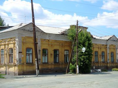 Здание, где 22-23 декабря 1917 г.  была провозглашена Советская власть в городе