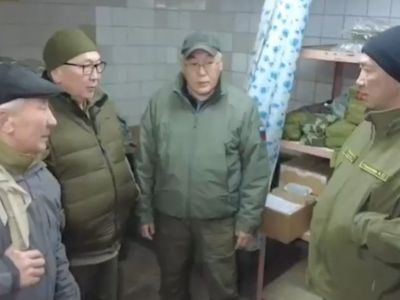 Глава Якутии работает в Луганской Народной Республике