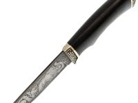 Шкуросъёмный нож Егерь, дамасская сталь, литье, гравировка, рукоять граб