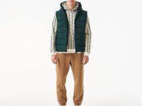 Мужской утеплённый стёганый жилет Lacoste с капюшоном