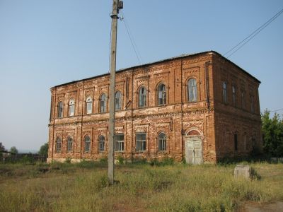 Здание двухклассного училища, которое кончил в 1883 г. С.Г. Петров (Скиталец)