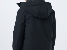 Утеплённая парка с накладными карманами, Черный