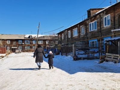 Айсен Николаев: 16 новых домов для переселенцев из аварийного жилья до сих пор не готовы