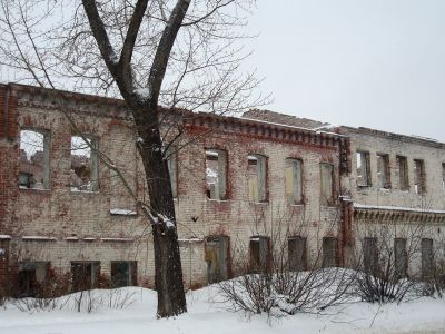 Здание бывшего чугунолитейного завода Голубкова, где в 1916-1917 гг. работала подпольная группа большевиков во главе с М.А.Гимовым и где в октябре 1917 года находился комитет РСДРП