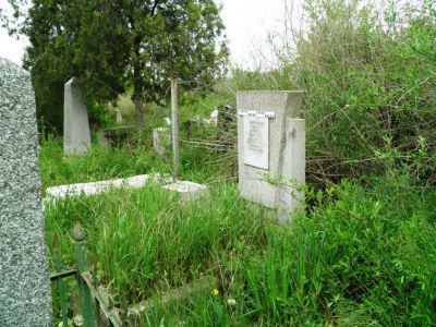 Могила  комиссара 2-й Латышской бригады Ф.А.Лабренциса