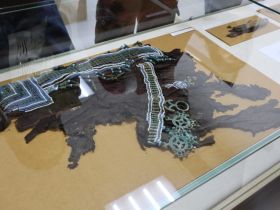 Предметы из захоронений потомков Тыгын Дархана показали в Якутске