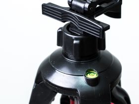 Мольберт "Тренога" алюминиевый Малевичъ МЛ-04 розовый