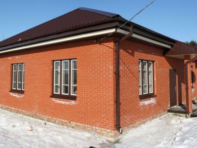 Нововаловайская сельская библиотека