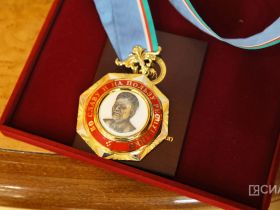 В Якутии отметили 80-летие Героя Труда России Михаила Готовцева