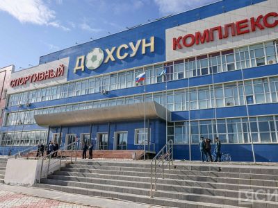 Из-за подозрительного предмета в Якутске эвакуировали здание спорткомплекса