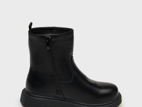 Ботинки для девочек