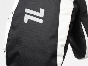 Варежки Nordski Arctic Black/Cream Membrane W