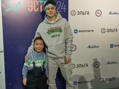 «Движение первых» исполнило мечту маленького якутянина, организовав встречу с известным артистом
