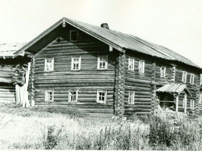 Дом Е.И. Петровой