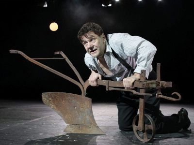 Билеты на Дядя Ваня (Театр Вахтангова) / Театр | Афиша | ИнфоТаймс