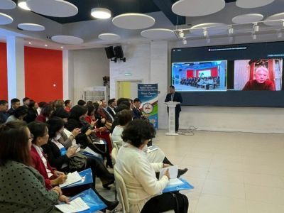 В Октемцах состоялось сентябрьское совещание работников Сети школ первого президента Якутии