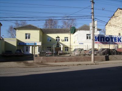 Жилой дом с торг. 1 эт. К.П.Наседкиной