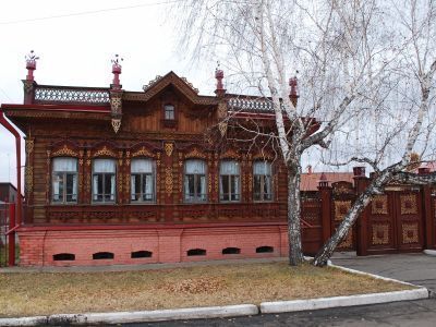 Деревянный дом в пос. Большеречье